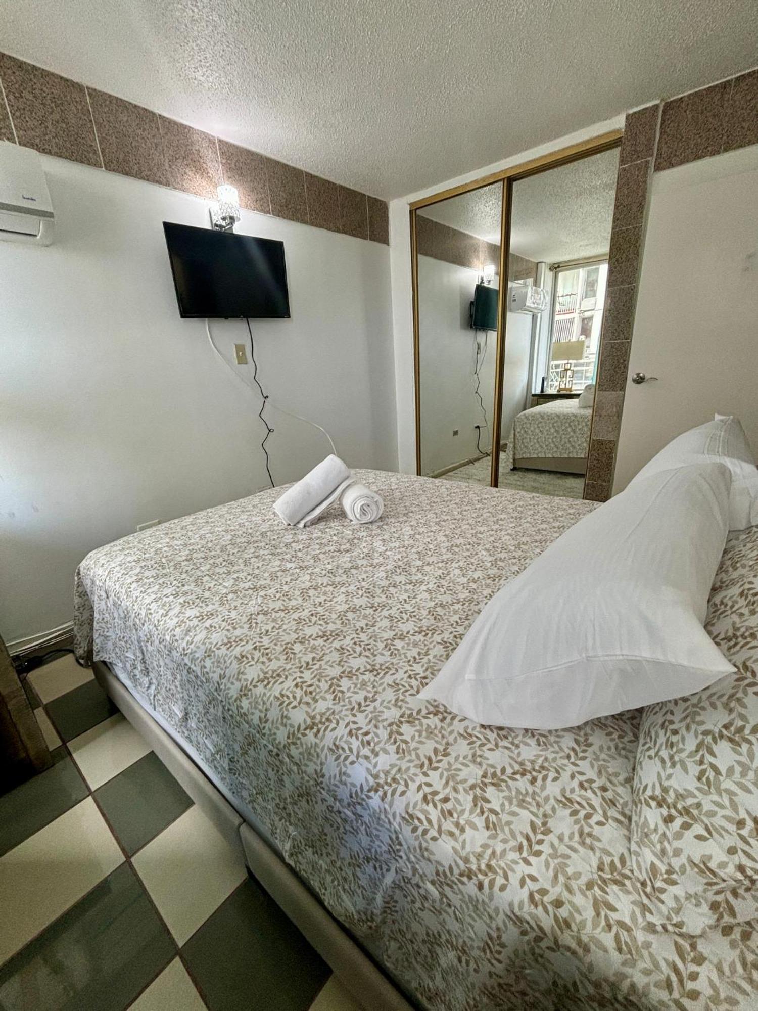 Isla Verde Modern Apartment With Pool San Juan Exterior foto